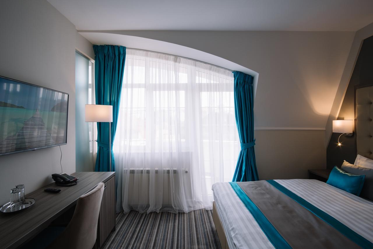 Norm Hill Hotel Cluj-Napoca Exterior foto