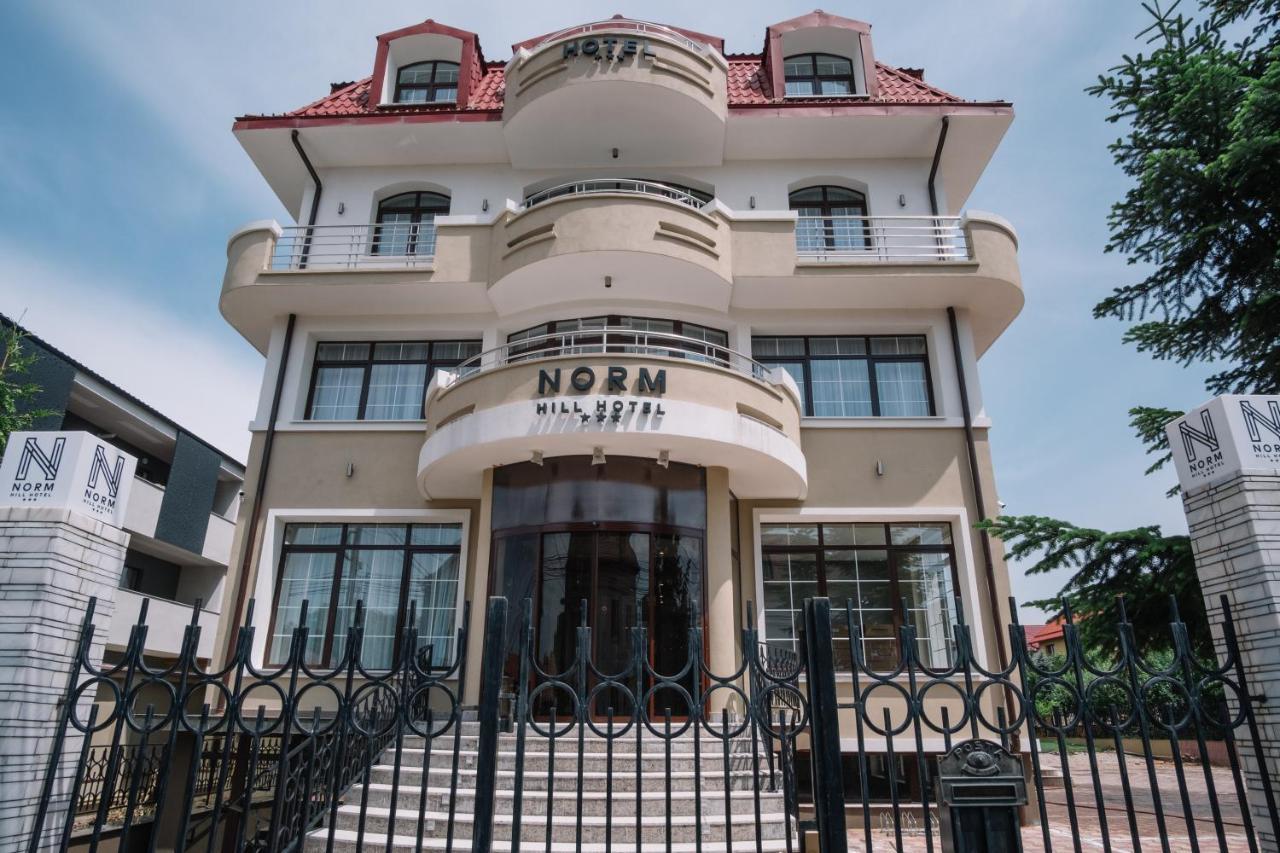 Norm Hill Hotel Cluj-Napoca Exterior foto